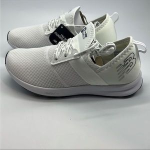 White new balance energize sneakers